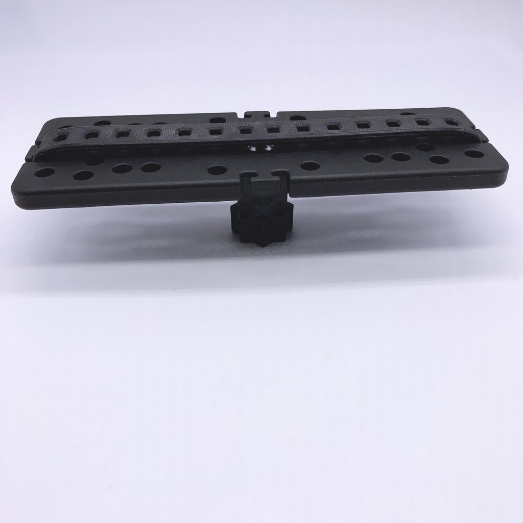 Fishing Kayak Fish Finder Mount - Supporto Universale per Ecoscandaglio con Base